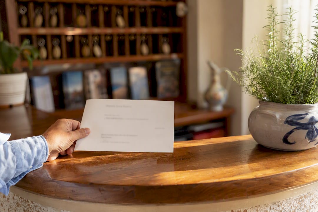 Conferma diretta della prenotazione in hotel alla reception